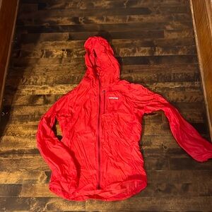 Patagonia ultralight rain jacket packable